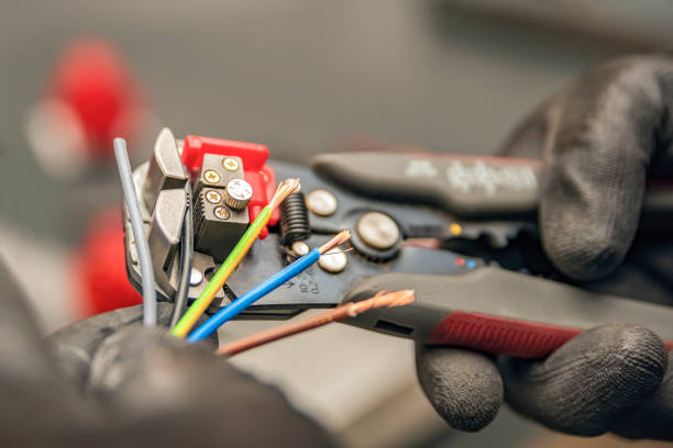 Best Residential Electrician Services  in Yreka, CA