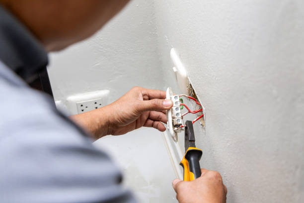 Best Electrical Outlet Repair  in Yreka, CA